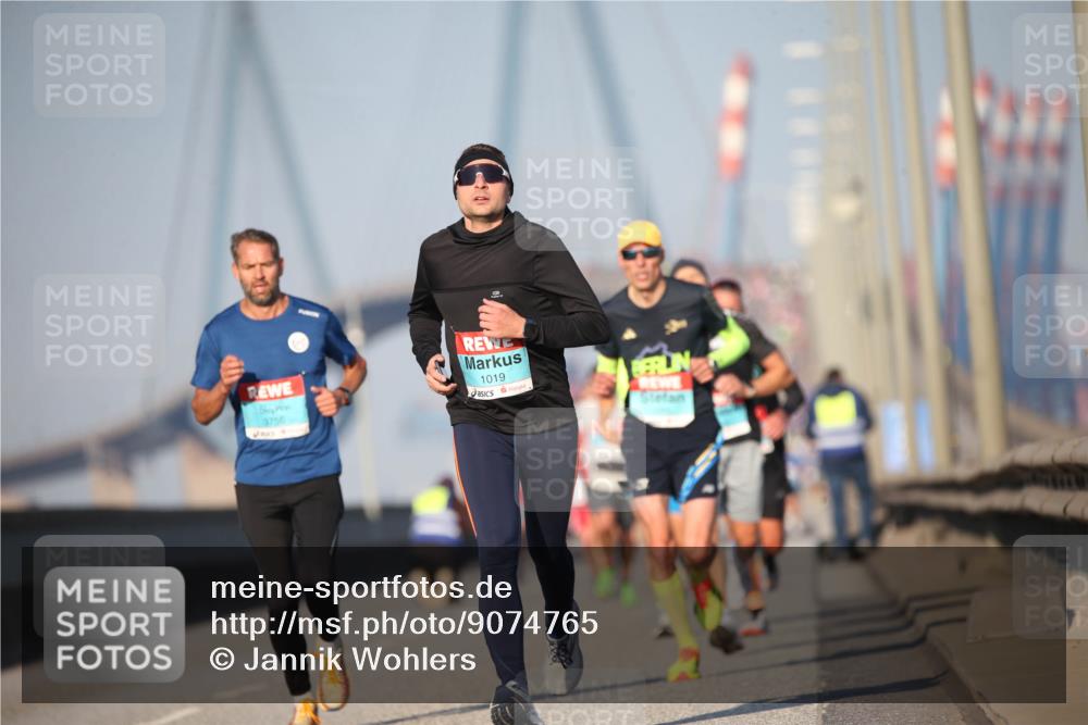 03.10.2025 - Köhlbrandbrückenlauf Jannik Wohlers http://msf.ph/oto/9074765 03.10.2025 09:40:37 Position 3 3756, 1019 meine-sportfotos.de
