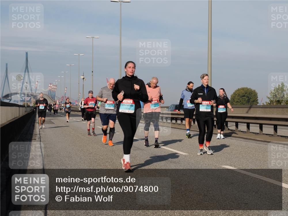 03.10.2025 - Köhlbrandbrückenlauf Fabian Wolf http://msf.ph/oto/9074800 03.10.2025 10:14:26 Position 3 3097, 2606, 755 meine-sportfotos.de