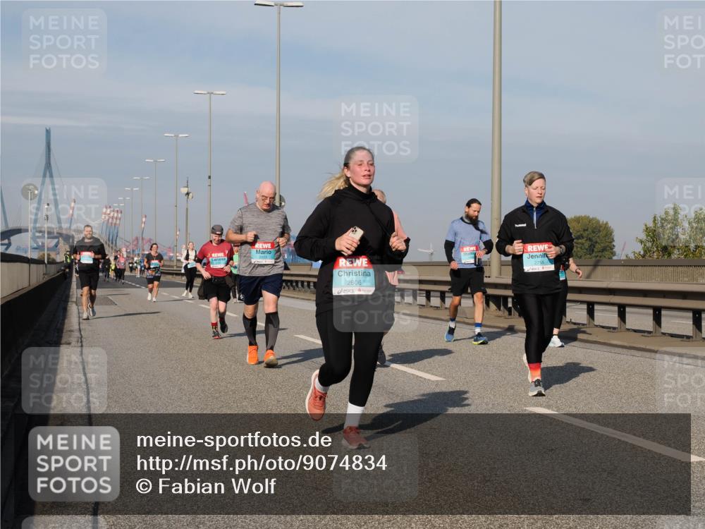 03.10.2025 - Köhlbrandbrückenlauf Fabian Wolf http://msf.ph/oto/9074834 03.10.2025 10:14:27 Position 3 2513, 2606, 2755 meine-sportfotos.de