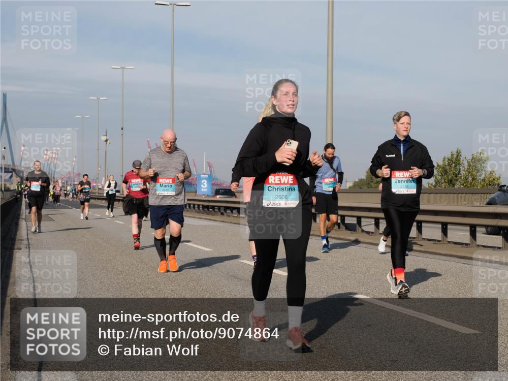 03.10.2025 - Köhlbrandbrückenlauf Fabian Wolf http://msf.ph/oto/9074864 03.10.2025 10:14:28 Position 3 2513, 2606, 2755 meine-sportfotos.de