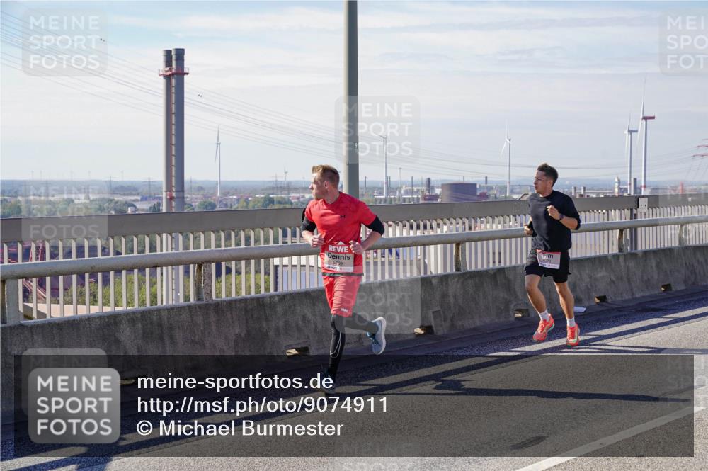03.10.2025 - Köhlbrandbrückenlauf Michael Burmester http://msf.ph/oto/9074911 03.10.2025 12:40:20 Position 2 5739 meine-sportfotos.de
