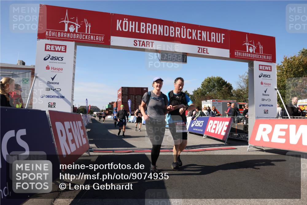 03.10.2025 - Köhlbrandbrückenlauf Lena Gebhardt http://msf.ph/oto/9074935 03.10.2025 13:39:22 Ziel 4531, 4789, 5111, 5741, 5745, 5766, 5988, 5989, 5998, 6560 meine-sportfotos.de