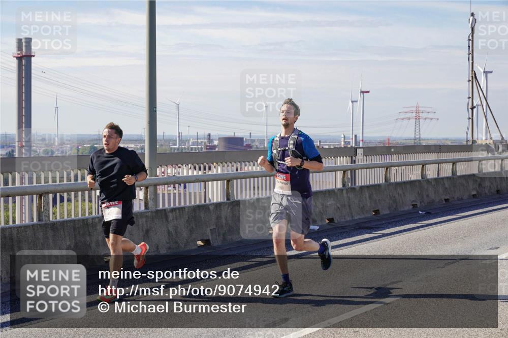 03.10.2025 - Köhlbrandbrückenlauf Michael Burmester http://msf.ph/oto/9074942 03.10.2025 12:40:21 Position 2 4763 meine-sportfotos.de