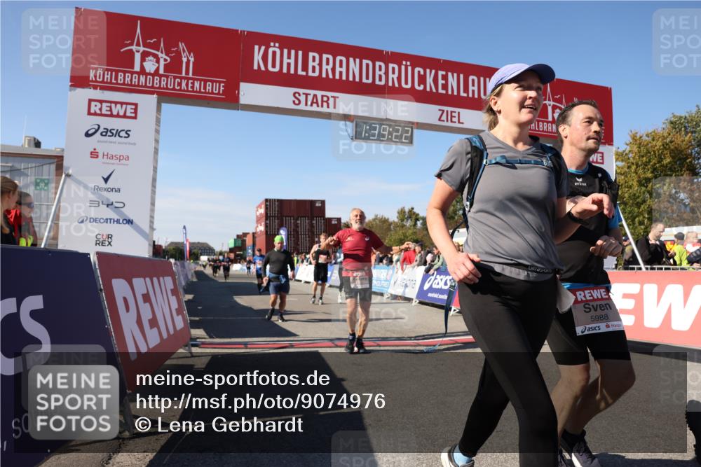 03.10.2025 - Köhlbrandbrückenlauf Lena Gebhardt http://msf.ph/oto/9074976 03.10.2025 13:39:22 Ziel 4531, 4789, 5111, 5741, 5745, 5766, 5988, 5989, 5998, 6560 meine-sportfotos.de