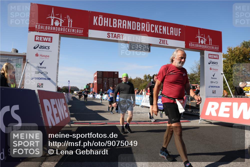 03.10.2025 - Köhlbrandbrückenlauf Lena Gebhardt http://msf.ph/oto/9075049 03.10.2025 13:39:25 Ziel 4531, 4789, 5111, 5135, 5741, 5745, 5766, 5988, 5989, 5991, 5998, 6560 meine-sportfotos.de
