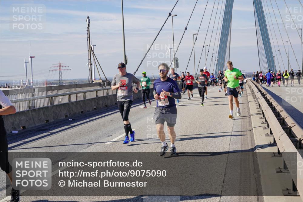 03.10.2025 - Köhlbrandbrückenlauf Michael Burmester http://msf.ph/oto/9075090 03.10.2025 12:40:29 Position 2  meine-sportfotos.de