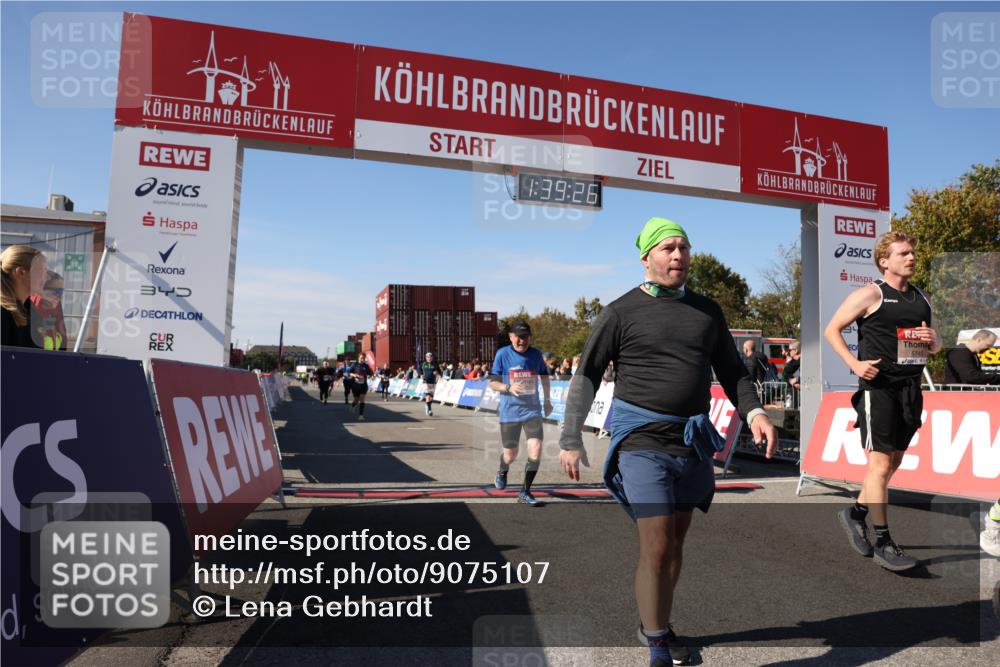 03.10.2025 - Köhlbrandbrückenlauf Lena Gebhardt http://msf.ph/oto/9075107 03.10.2025 13:39:26 Ziel 4789, 5111, 5135, 5444, 5741, 5745, 5766, 5988, 5989, 5991, 5998, 6259, 6560 meine-sportfotos.de