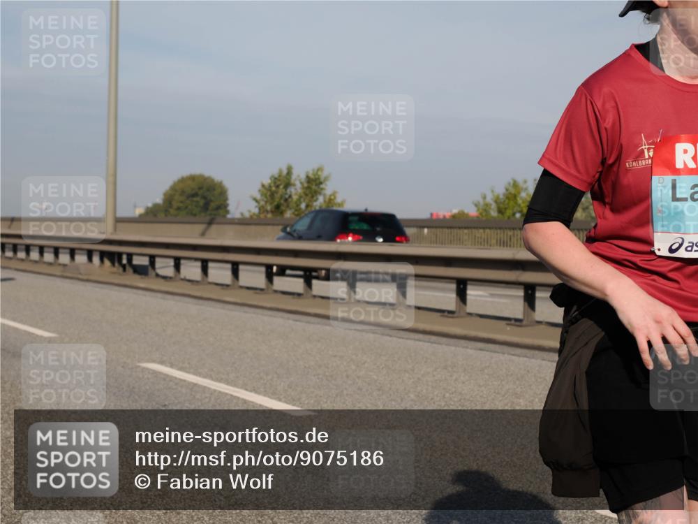 03.10.2025 - Köhlbrandbrückenlauf Fabian Wolf http://msf.ph/oto/9075186 03.10.2025 10:14:35 Position 3  meine-sportfotos.de