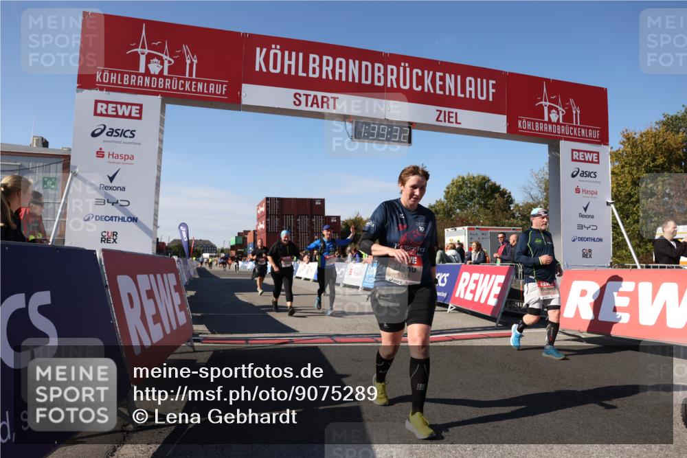 03.10.2025 - Köhlbrandbrückenlauf Lena Gebhardt http://msf.ph/oto/9075289 03.10.2025 13:39:32 Ziel 4621, 5135, 5176, 5444, 5741, 5745, 5991, 5998, 6259, 6560 meine-sportfotos.de