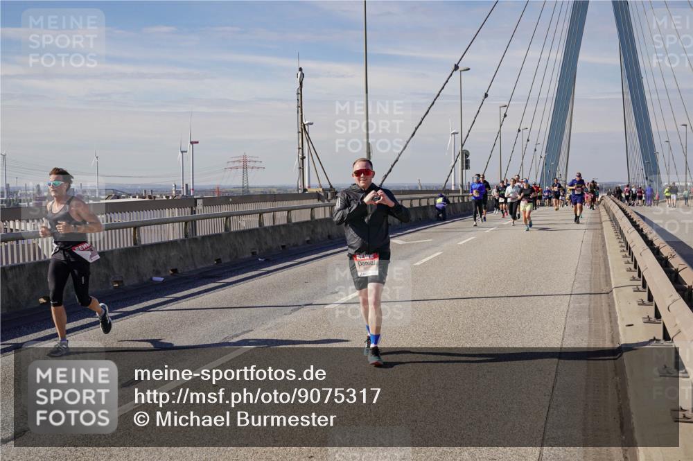 03.10.2025 - Köhlbrandbrückenlauf Michael Burmester http://msf.ph/oto/9075317 03.10.2025 12:40:40 Position 2  meine-sportfotos.de