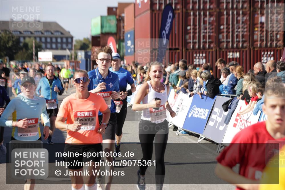 03.10.2025 - Köhlbrandbrückenlauf Jannik Wohlers http://msf.ph/oto/9075361 03.10.2025 13:16:29 Ziel 4144, 4146, 4314, 4317, 4347, 4408, 4414, 4563, 4586, 4928, 4952, 5032, 5104, 5498, 5570, 5694, 5815, 5836, 5983, 6208, 6353, 6377, 6761, 6771, 6812 meine-sportfotos.de