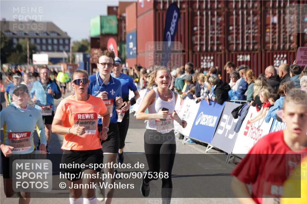03.10.2025 - Köhlbrandbrückenlauf Jannik Wohlers http://msf.ph/oto/9075368 03.10.2025 13:16:29 Ziel 4144, 4146, 4314, 4317, 4347, 4408, 4414, 4563, 4586, 4928, 4952, 5032, 5104, 5498, 5570, 5694, 5815, 5836, 5983, 6208, 6353, 6377, 6761, 6771, 6812 meine-sportfotos.de