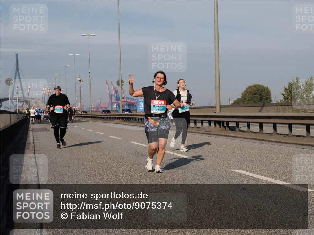 03.10.2025 - Köhlbrandbrückenlauf Fabian Wolf http://msf.ph/oto/9075374 03.10.2025 10:14:41 Position 3 2936 meine-sportfotos.de
