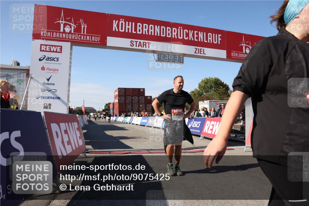 03.10.2025 - Köhlbrandbrückenlauf Lena Gebhardt http://msf.ph/oto/9075425 03.10.2025 13:39:37 Ziel 4621, 5135, 5176, 5444, 5991, 6259 meine-sportfotos.de