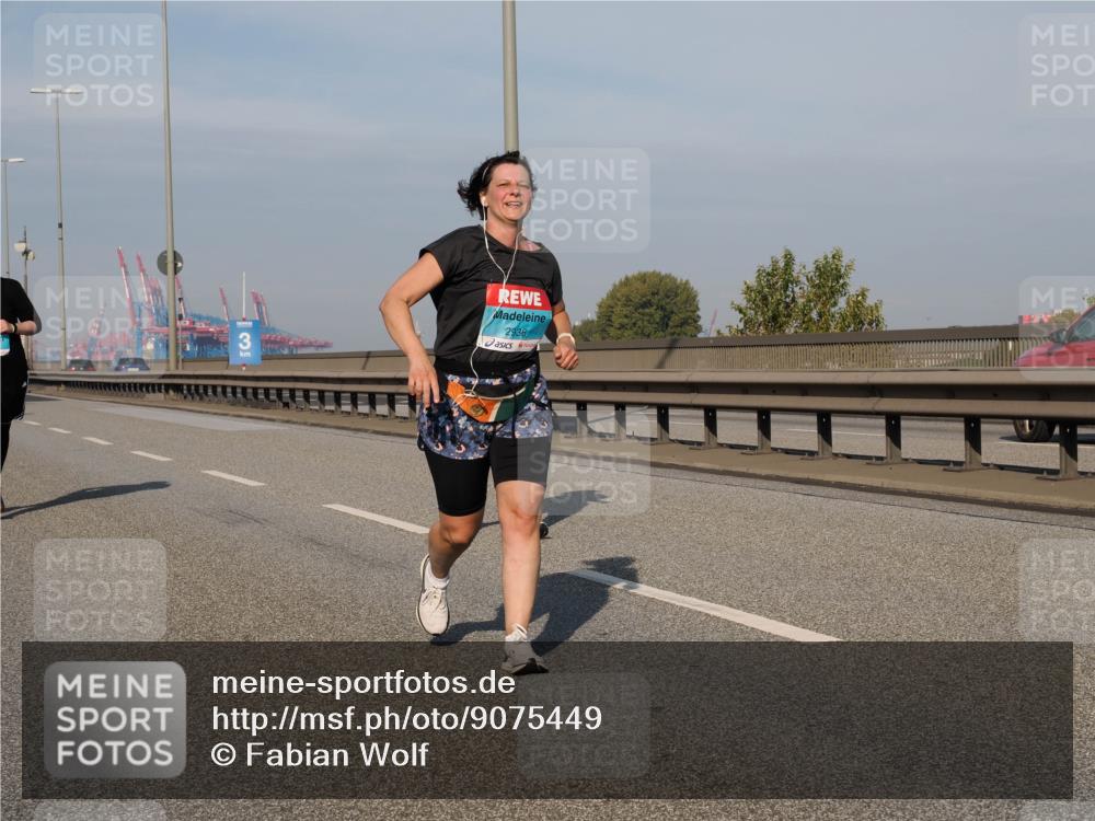 03.10.2025 - Köhlbrandbrückenlauf Fabian Wolf http://msf.ph/oto/9075449 03.10.2025 10:14:43 Position 3 3, 2936 meine-sportfotos.de