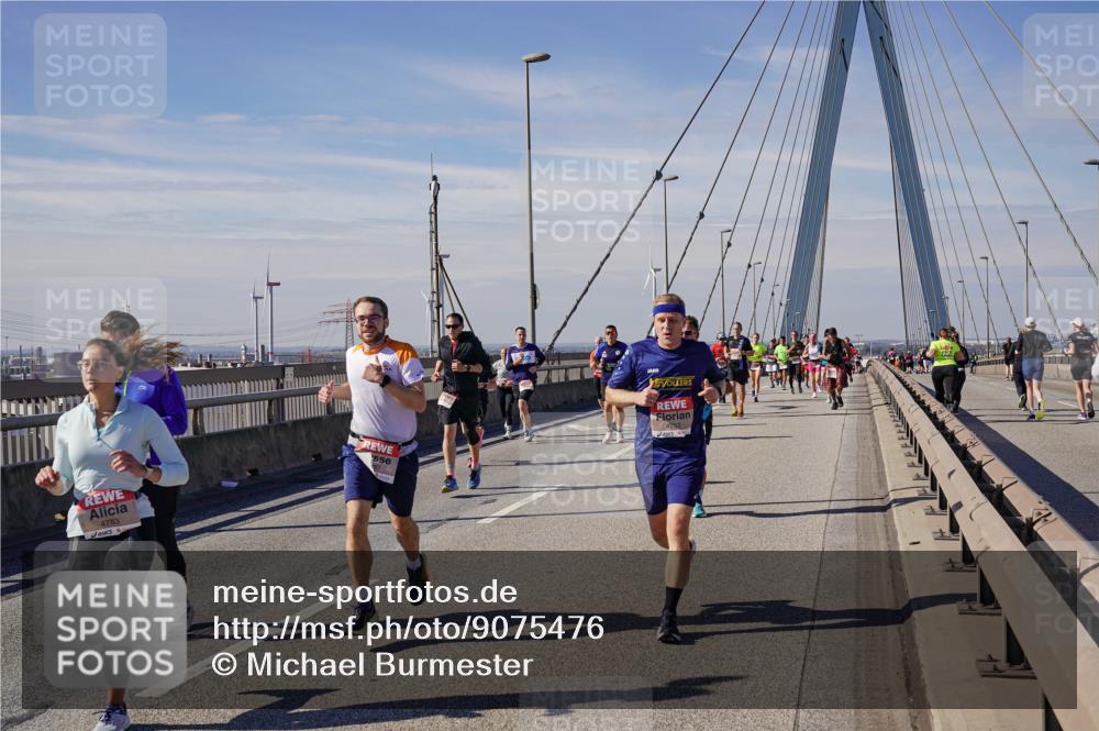 03.10.2025 - Köhlbrandbrückenlauf Michael Burmester http://msf.ph/oto/9075476 03.10.2025 12:40:49 Position 2 4783 meine-sportfotos.de