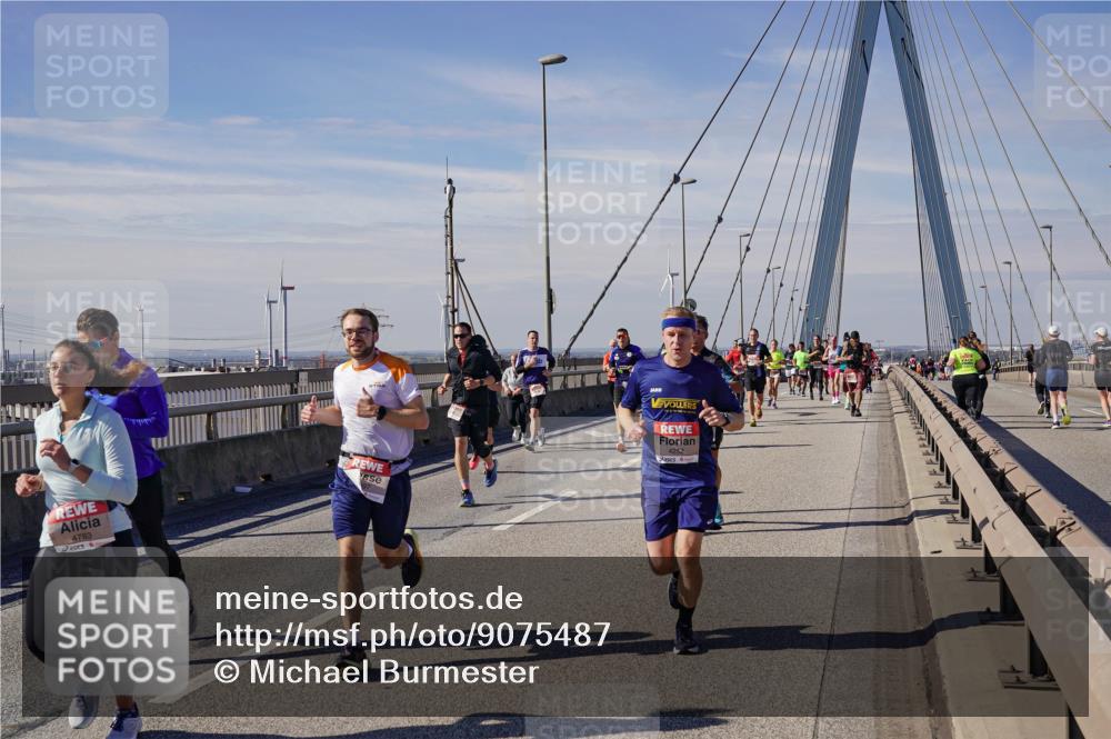 03.10.2025 - Köhlbrandbrückenlauf Michael Burmester http://msf.ph/oto/9075487 03.10.2025 12:40:49 Position 2 4783, 4252 meine-sportfotos.de