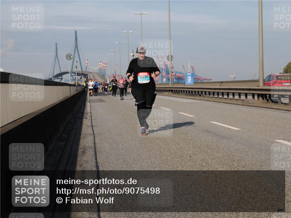 03.10.2025 - Köhlbrandbrückenlauf Fabian Wolf http://msf.ph/oto/9075498 03.10.2025 10:14:44 Position 3 2602, 964 meine-sportfotos.de