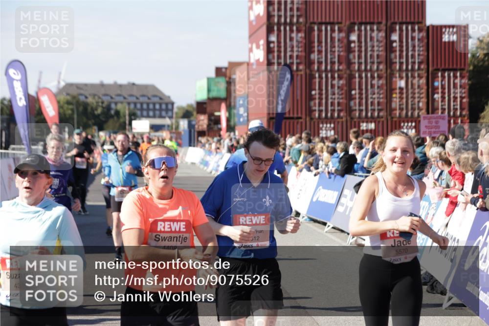 03.10.2025 - Köhlbrandbrückenlauf Jannik Wohlers http://msf.ph/oto/9075526 03.10.2025 13:16:31 Ziel 4036, 4144, 4146, 4314, 4317, 4408, 4414, 4586, 4952, 5104, 5498, 5570, 5630, 5694, 5815, 5983, 6208, 6353, 6377, 6761, 6771, 6812 meine-sportfotos.de