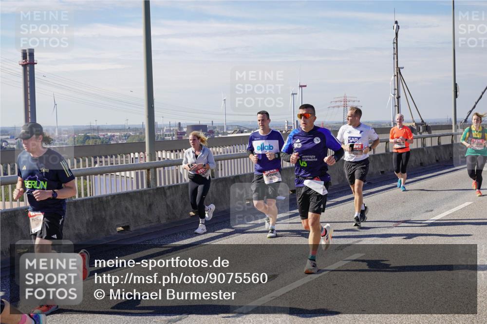 03.10.2025 - Köhlbrandbrückenlauf Michael Burmester http://msf.ph/oto/9075560 03.10.2025 12:40:53 Position 2  meine-sportfotos.de