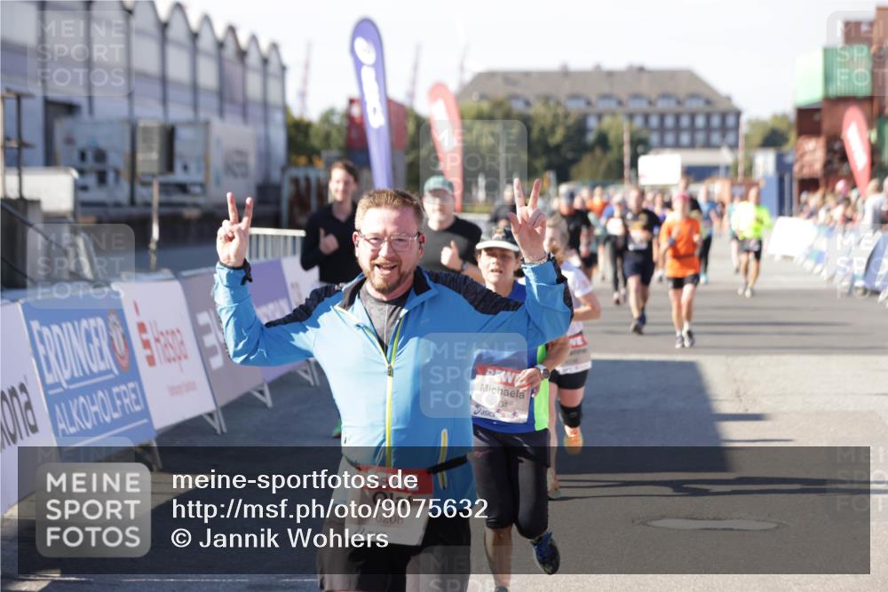 03.10.2025 - Köhlbrandbrückenlauf Jannik Wohlers http://msf.ph/oto/9075632 03.10.2025 13:16:34 Ziel 4036, 4146, 4235, 4314, 4408, 4586, 5104, 5498, 5570, 5630, 5694, 5815, 5983, 6208, 6353, 6377, 6812 meine-sportfotos.de