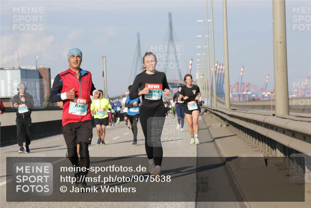 03.10.2025 - Köhlbrandbrückenlauf Jannik Wohlers http://msf.ph/oto/9075638 03.10.2025 09:51:35 Position 3 1134, 1208 meine-sportfotos.de