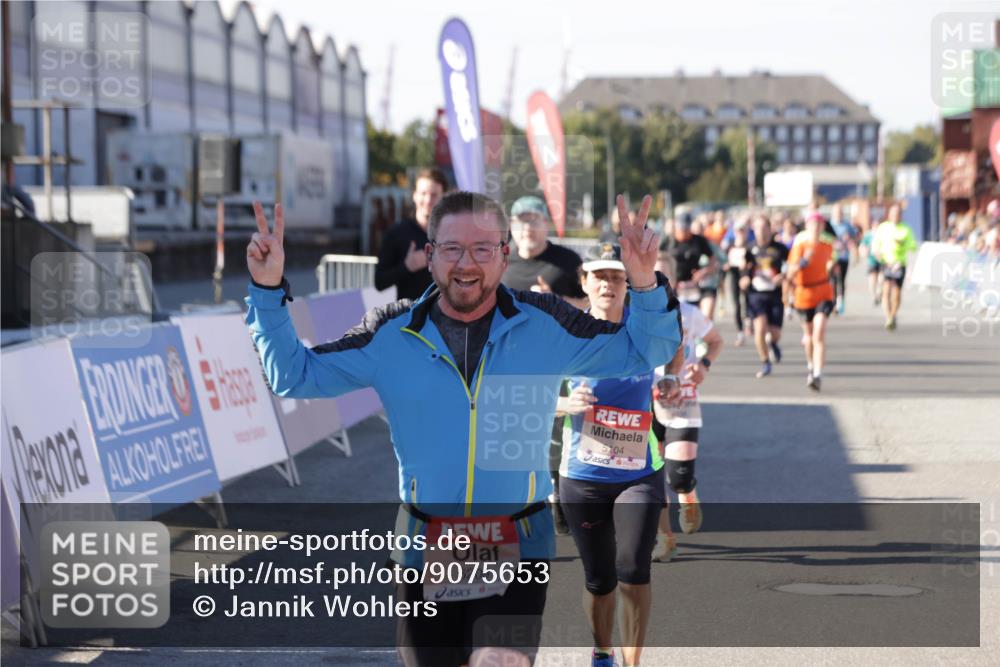 03.10.2025 - Köhlbrandbrückenlauf Jannik Wohlers http://msf.ph/oto/9075653 03.10.2025 13:16:34 Ziel 4036, 4146, 4235, 4314, 4408, 4586, 5104, 5498, 5570, 5630, 5694, 5815, 5983, 6208, 6353, 6377, 6812 meine-sportfotos.de