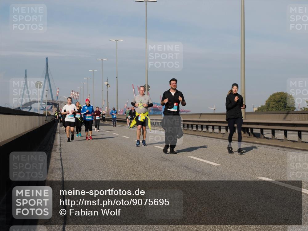 03.10.2025 - Köhlbrandbrückenlauf Fabian Wolf http://msf.ph/oto/9075695 03.10.2025 10:15:03 Position 3  meine-sportfotos.de