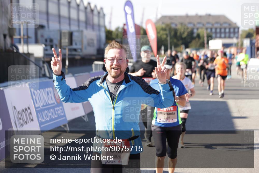 03.10.2025 - Köhlbrandbrückenlauf Jannik Wohlers http://msf.ph/oto/9075715 03.10.2025 13:16:34 Ziel 4036, 4146, 4235, 4314, 4408, 4586, 5104, 5498, 5570, 5630, 5694, 5815, 5983, 6208, 6353, 6377, 6812 meine-sportfotos.de
