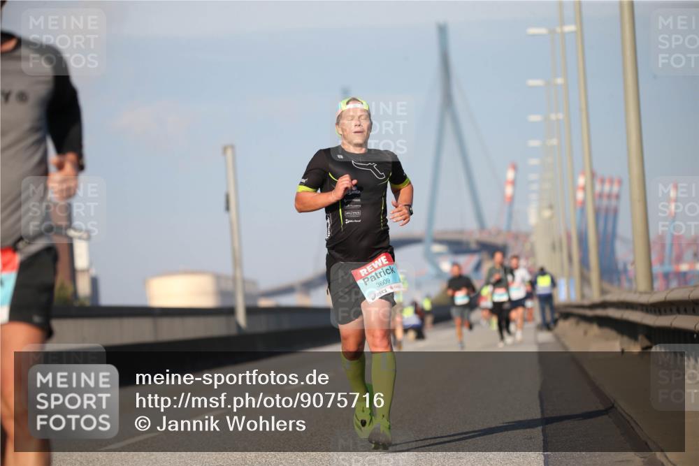 03.10.2025 - Köhlbrandbrückenlauf Jannik Wohlers http://msf.ph/oto/9075716 03.10.2025 09:42:03 Position 3 3609 meine-sportfotos.de