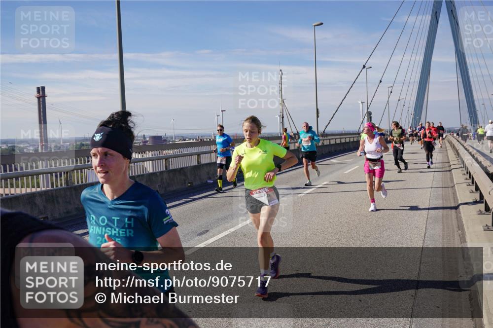 03.10.2025 - Köhlbrandbrückenlauf Michael Burmester http://msf.ph/oto/9075717 03.10.2025 12:40:58 Position 2  meine-sportfotos.de