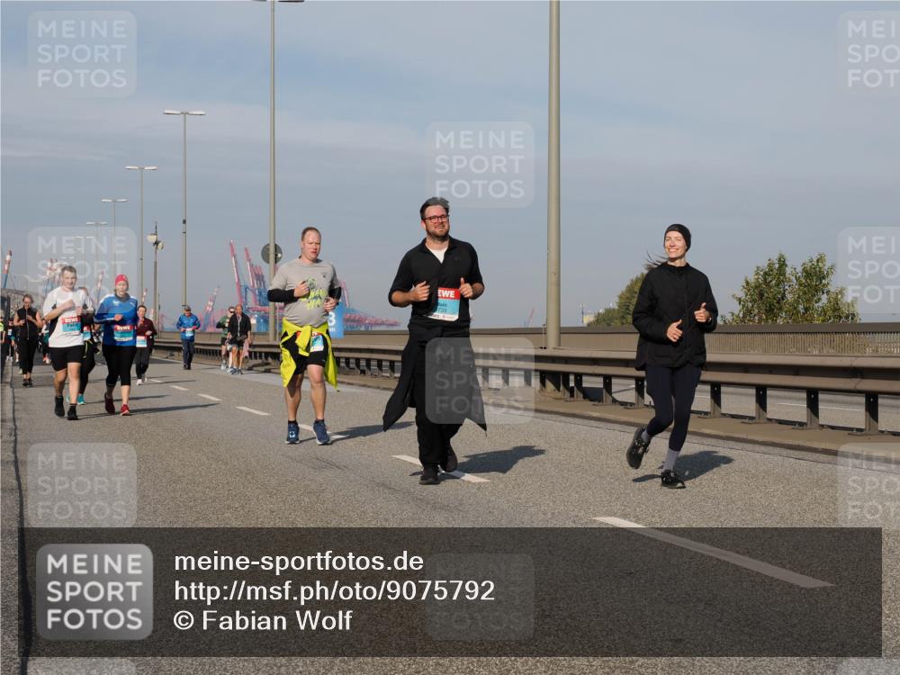 03.10.2025 - Köhlbrandbrückenlauf Fabian Wolf http://msf.ph/oto/9075792 03.10.2025 10:15:05 Position 3 733 meine-sportfotos.de