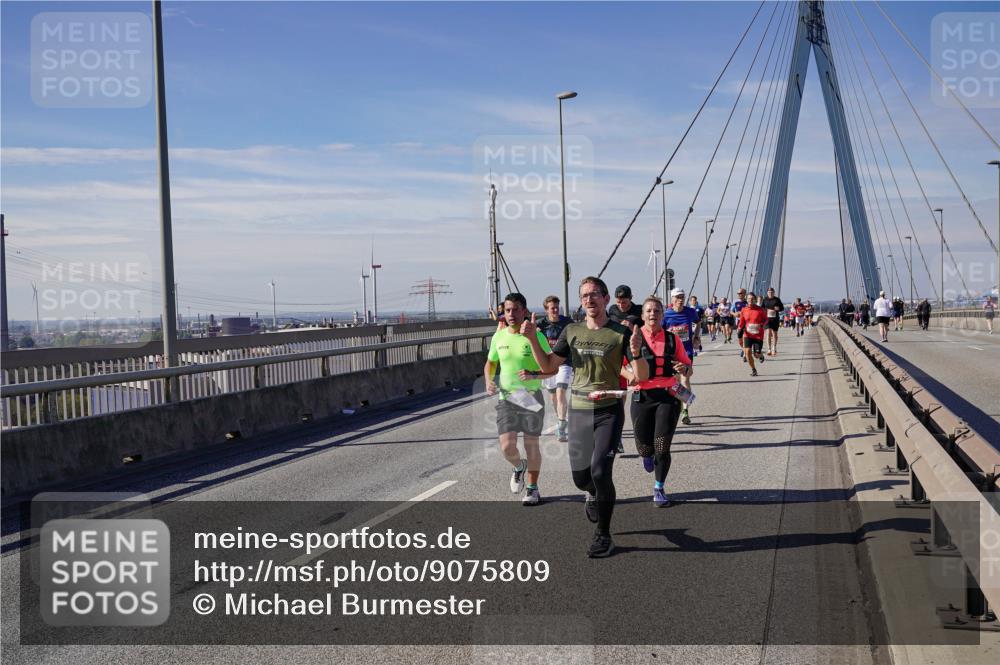 03.10.2025 - Köhlbrandbrückenlauf Michael Burmester http://msf.ph/oto/9075809 03.10.2025 12:41:02 Position 2  meine-sportfotos.de