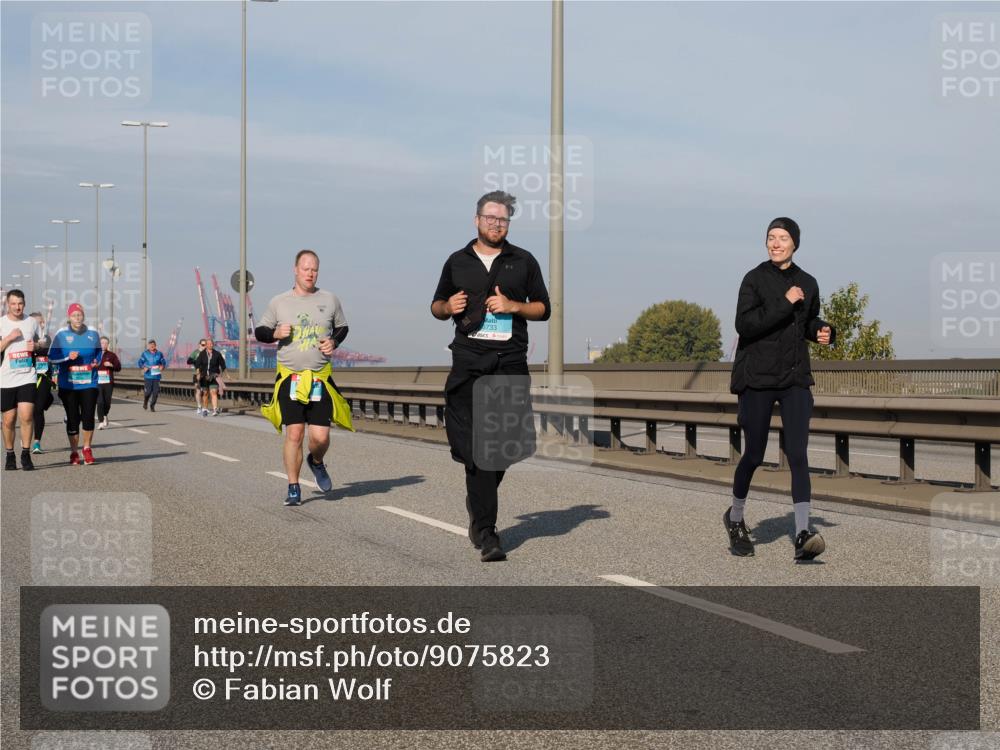 03.10.2025 - Köhlbrandbrückenlauf Fabian Wolf http://msf.ph/oto/9075823 03.10.2025 10:15:06 Position 3 3733 meine-sportfotos.de