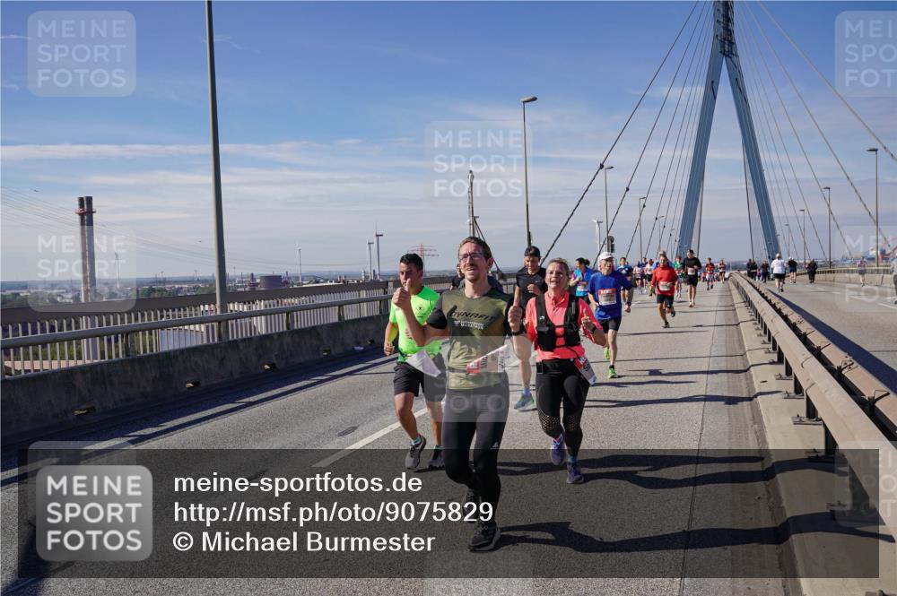 03.10.2025 - Köhlbrandbrückenlauf Michael Burmester http://msf.ph/oto/9075829 03.10.2025 12:41:03 Position 2  meine-sportfotos.de