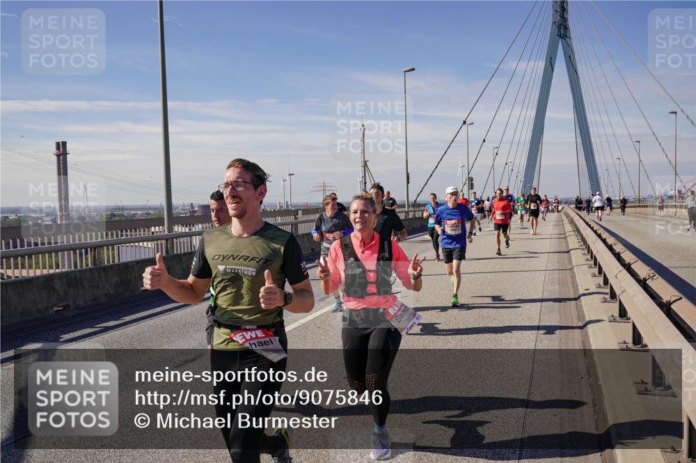 03.10.2025 - Köhlbrandbrückenlauf Michael Burmester http://msf.ph/oto/9075846 03.10.2025 12:41:03 Position 2  meine-sportfotos.de