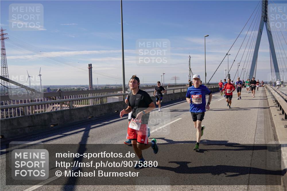 03.10.2025 - Köhlbrandbrückenlauf Michael Burmester http://msf.ph/oto/9075880 03.10.2025 12:41:05 Position 2  meine-sportfotos.de