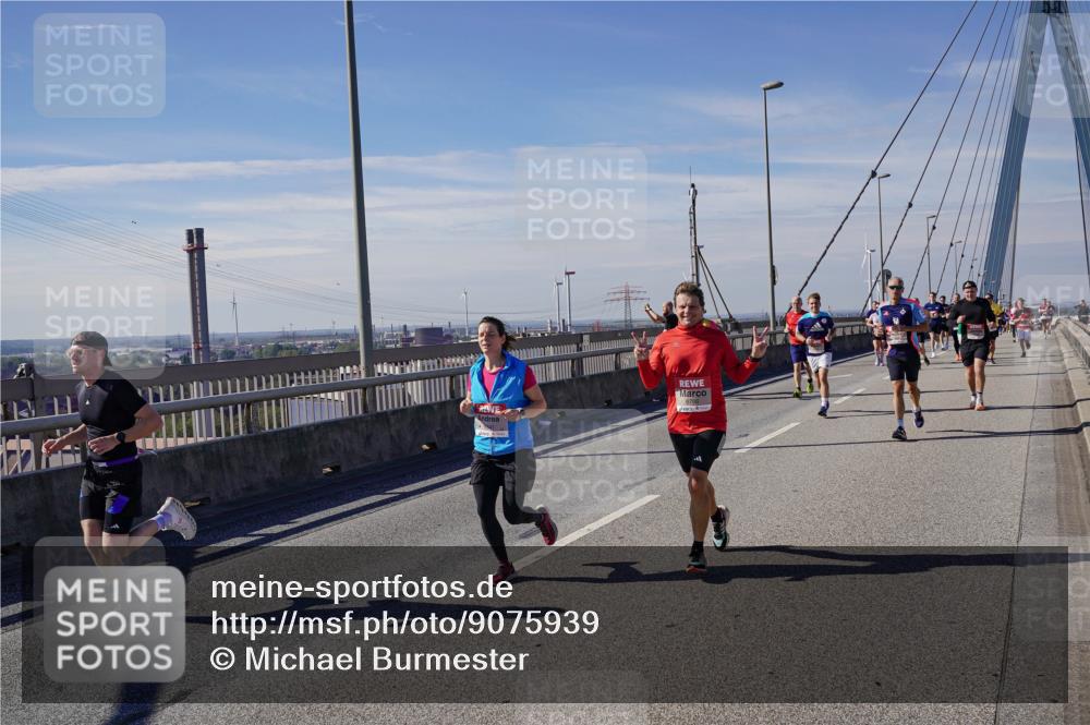 03.10.2025 - Köhlbrandbrückenlauf Michael Burmester http://msf.ph/oto/9075939 03.10.2025 12:41:06 Position 2  meine-sportfotos.de