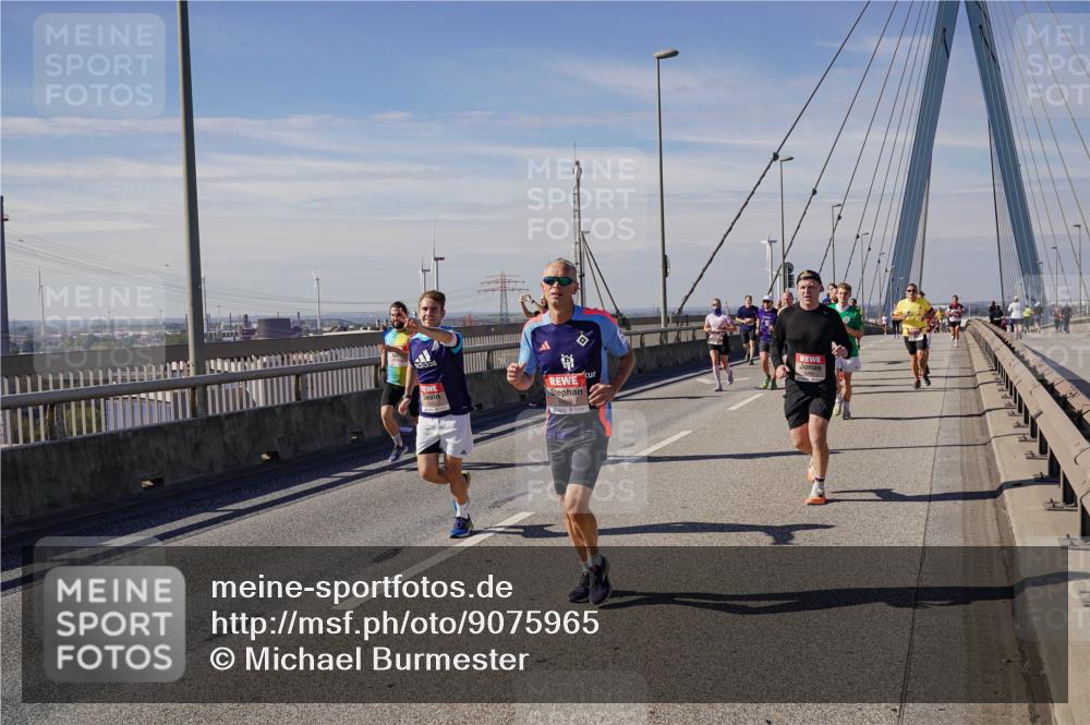 03.10.2025 - Köhlbrandbrückenlauf Michael Burmester http://msf.ph/oto/9075965 03.10.2025 12:41:09 Position 2  meine-sportfotos.de