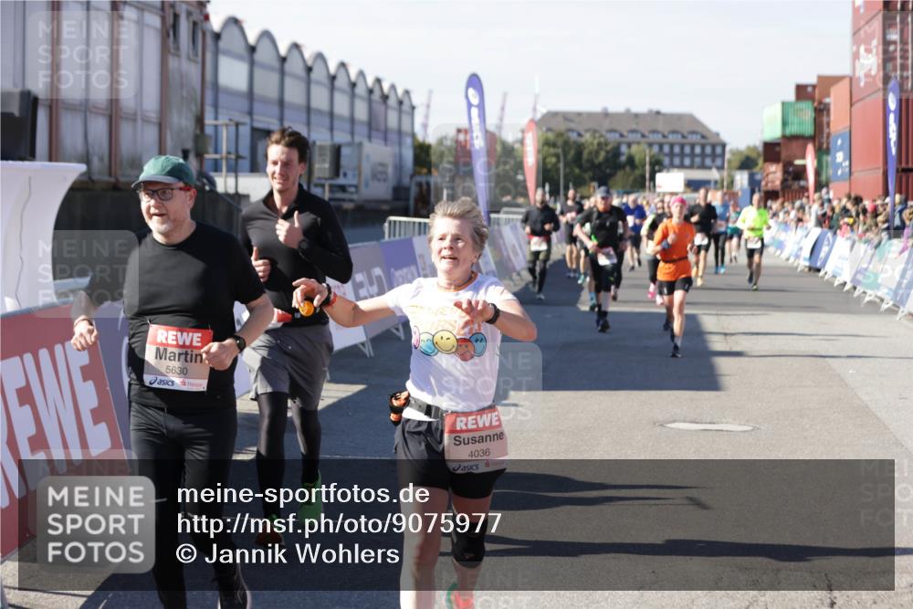 03.10.2025 - Köhlbrandbrückenlauf Jannik Wohlers http://msf.ph/oto/9075977 03.10.2025 13:16:37 Ziel 4036, 4146, 4235, 4314, 4330, 4408, 4431, 4586, 4813, 5104, 5570, 5630, 5694, 5815, 6208, 6353, 6377, 6812 meine-sportfotos.de