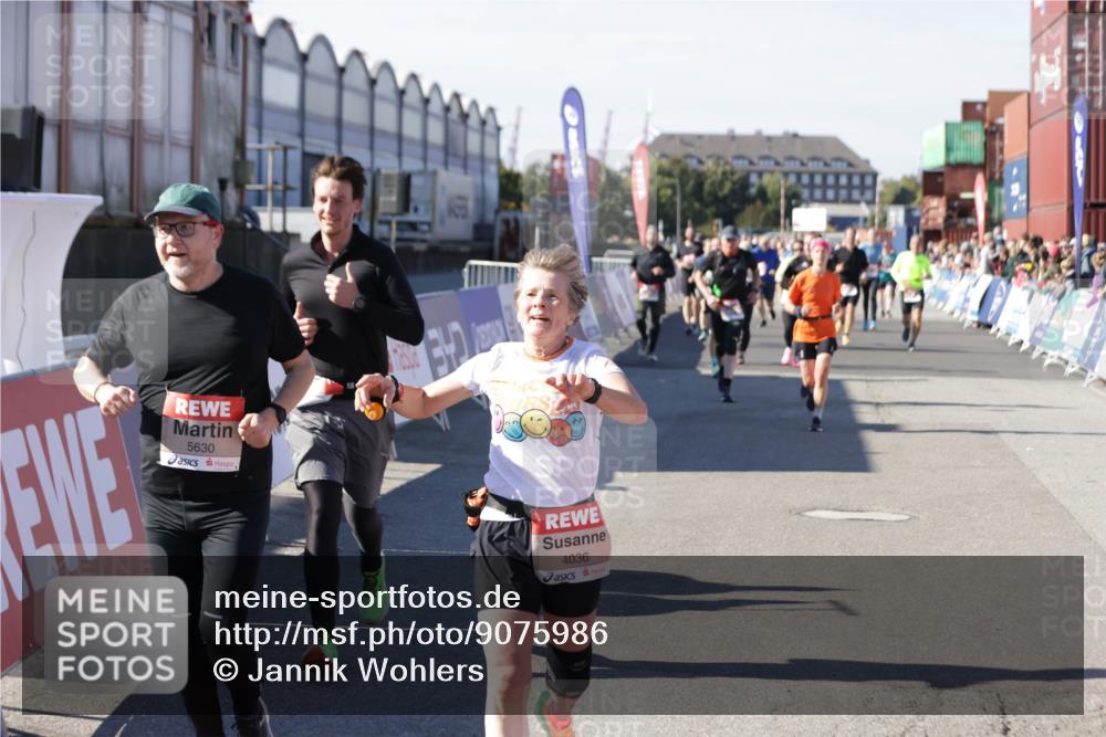 03.10.2025 - Köhlbrandbrückenlauf Jannik Wohlers http://msf.ph/oto/9075986 03.10.2025 13:16:37 Ziel 4036, 4146, 4235, 4314, 4330, 4408, 4431, 4586, 4813, 5104, 5570, 5630, 5694, 5815, 6208, 6353, 6377, 6812 meine-sportfotos.de