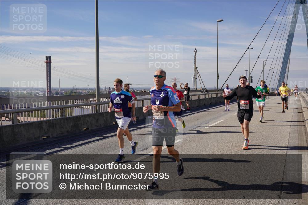 03.10.2025 - Köhlbrandbrückenlauf Michael Burmester http://msf.ph/oto/9075995 03.10.2025 12:41:09 Position 2 5950 meine-sportfotos.de