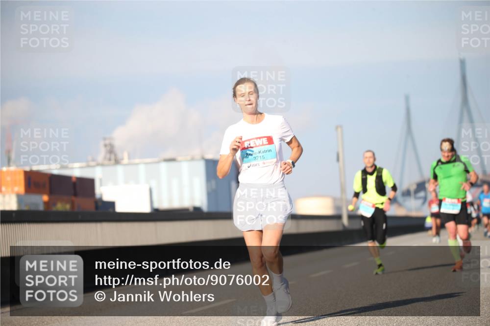 03.10.2025 - Köhlbrandbrückenlauf Jannik Wohlers http://msf.ph/oto/9076002 03.10.2025 09:42:32 Position 3 3715 meine-sportfotos.de