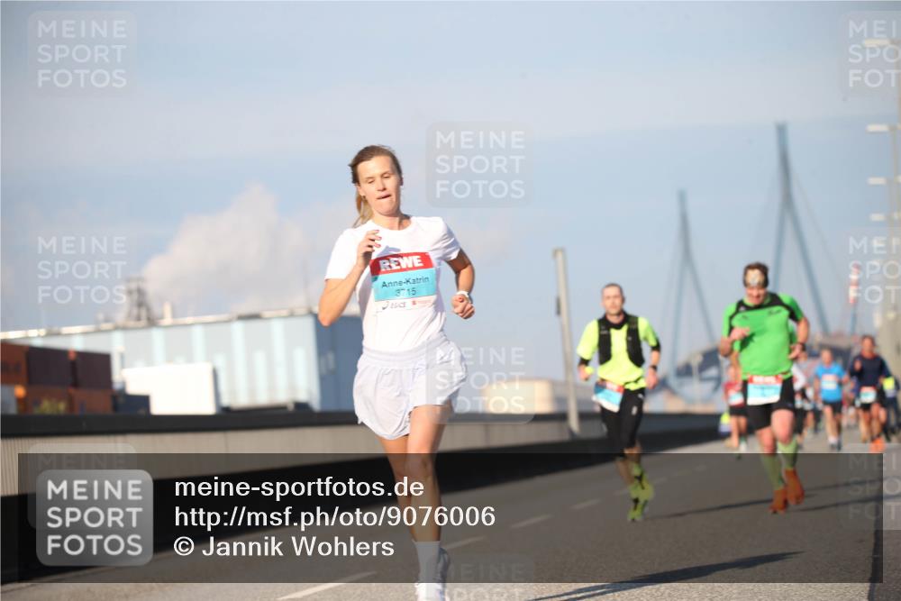 03.10.2025 - Köhlbrandbrückenlauf Jannik Wohlers http://msf.ph/oto/9076006 03.10.2025 09:42:32 Position 3 3715 meine-sportfotos.de