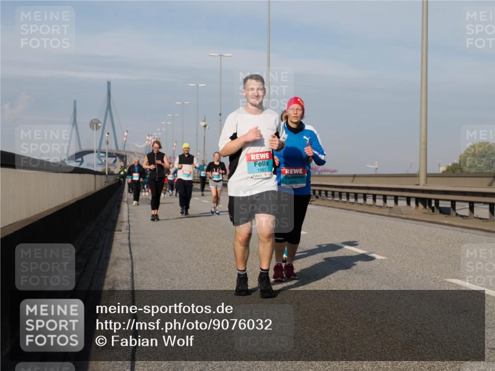 03.10.2025 - Köhlbrandbrückenlauf Fabian Wolf http://msf.ph/oto/9076032 03.10.2025 10:15:13 Position 3 1981, 3080 meine-sportfotos.de