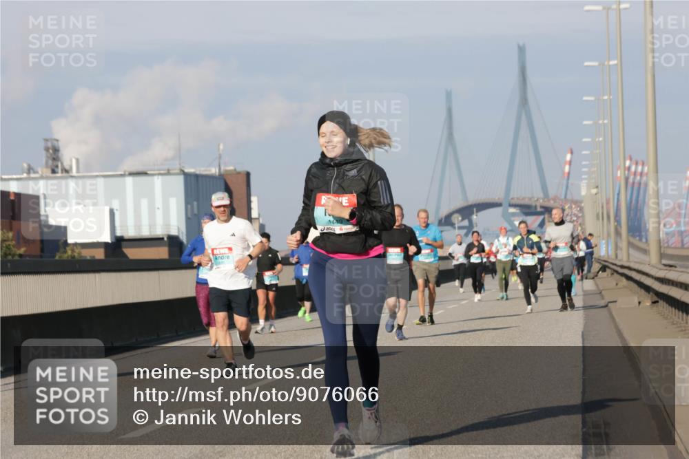 03.10.2025 - Köhlbrandbrückenlauf Jannik Wohlers http://msf.ph/oto/9076066 03.10.2025 09:51:45 Position 3 1449 meine-sportfotos.de