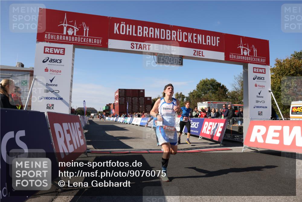 03.10.2025 - Köhlbrandbrückenlauf Lena Gebhardt http://msf.ph/oto/9076075 03.10.2025 13:40:09 Ziel 5252, 5831, 5832, 5835, 5990, 6109, 6522 meine-sportfotos.de