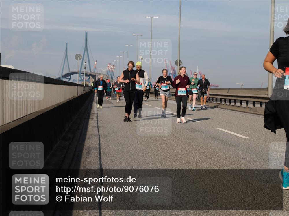 03.10.2025 - Köhlbrandbrückenlauf Fabian Wolf http://msf.ph/oto/9076076 03.10.2025 10:15:15 Position 3  meine-sportfotos.de