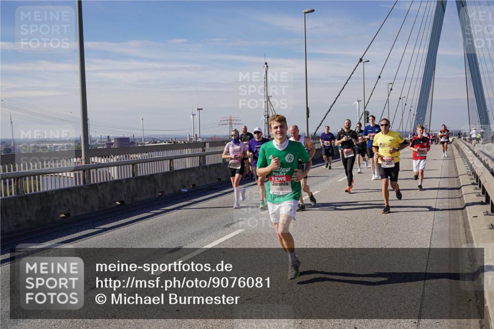 03.10.2025 - Köhlbrandbrückenlauf Michael Burmester http://msf.ph/oto/9076081 03.10.2025 12:41:12 Position 2 6492 meine-sportfotos.de