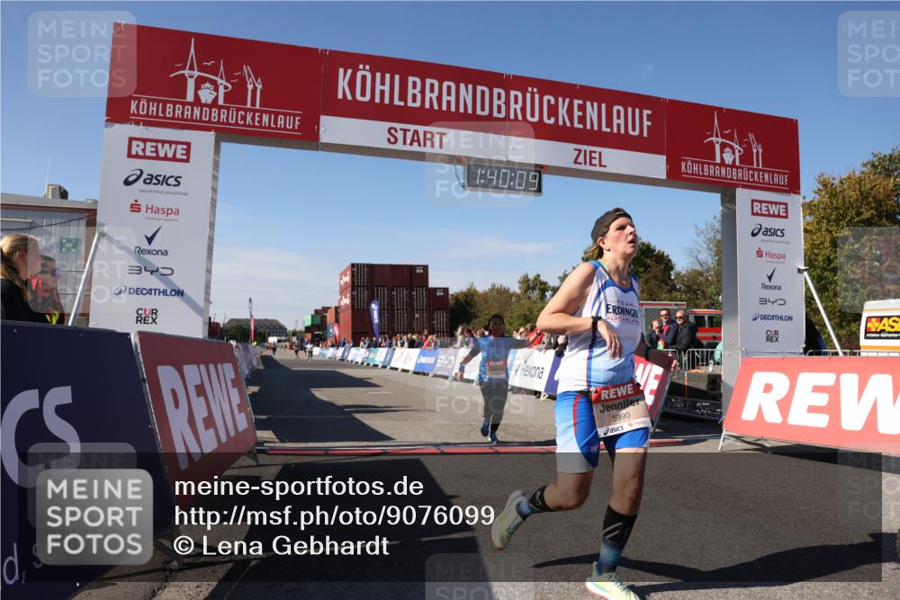 03.10.2025 - Köhlbrandbrückenlauf Lena Gebhardt http://msf.ph/oto/9076099 03.10.2025 13:40:10 Ziel 5252, 5831, 5832, 5835, 5990, 6109 meine-sportfotos.de